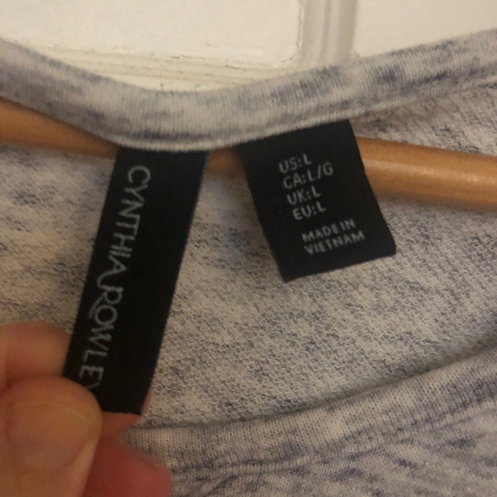 Cynthia Rowley Zippered Lightweight Sweatshirt, L - Picture 4 of 6